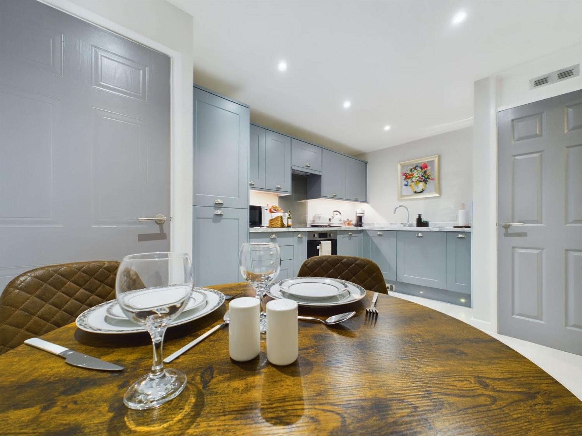Modern Duplex Central Free Parking Wi-Fi Apartment Cheltenham Ngoại thất bức ảnh