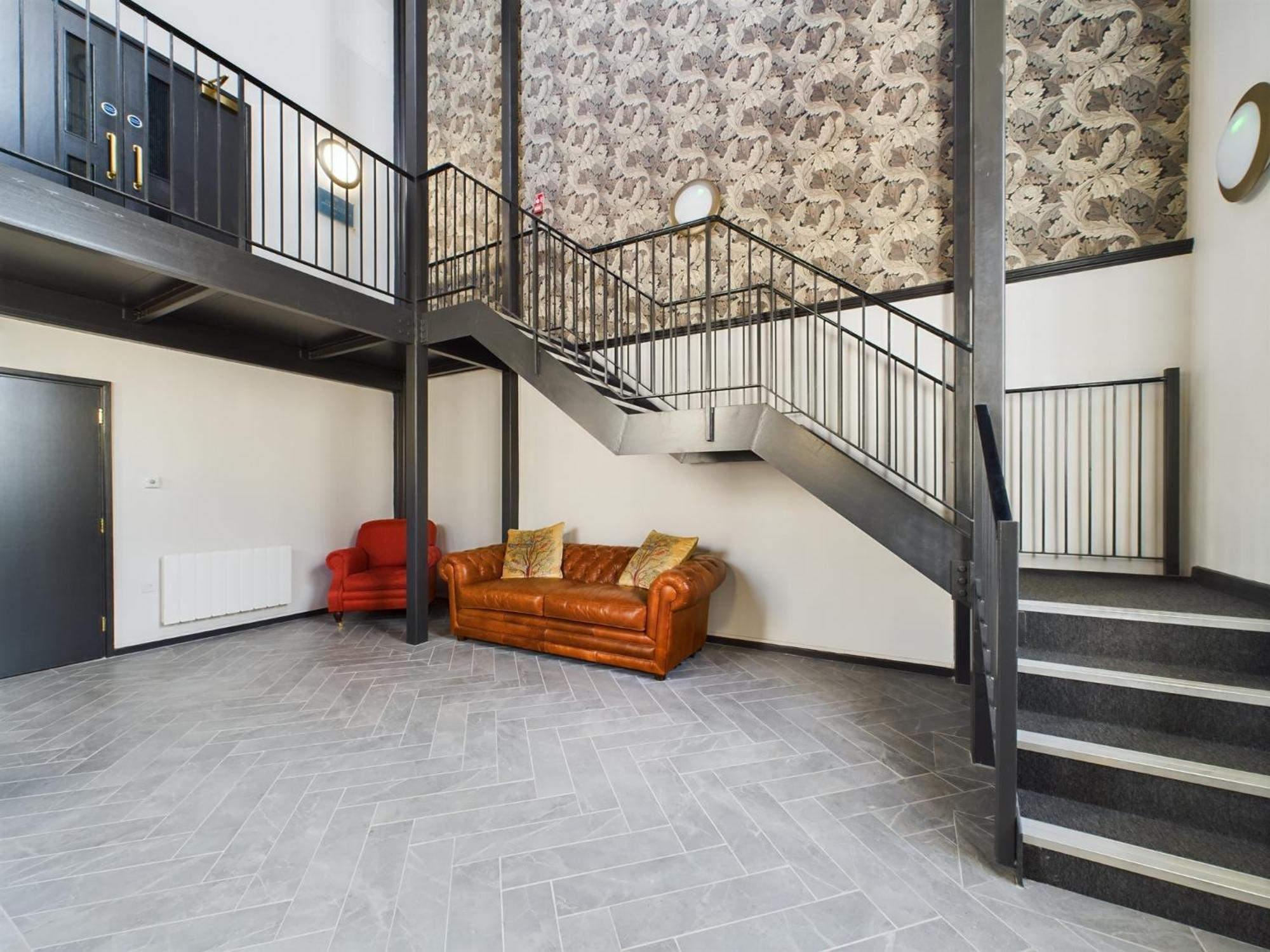 Modern Duplex Central Free Parking Wi-Fi Apartment Cheltenham Ngoại thất bức ảnh